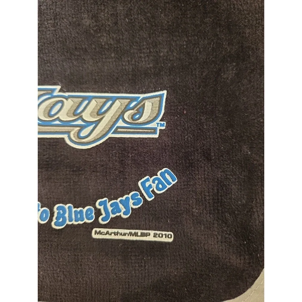MLB Toronto Blue Jays All-Pro Baby Bib NEW Baby Infant Newborn Machine Washable